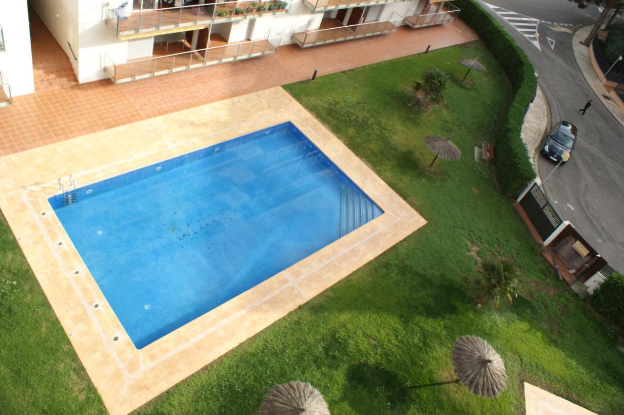 Ferienwohnung Apartamento En Roses Con Parking Y Piscina Exterior foto